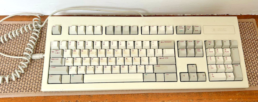Vintage Hewlett Packard HP C1405B #ABA Computer Keyboard Red Letters