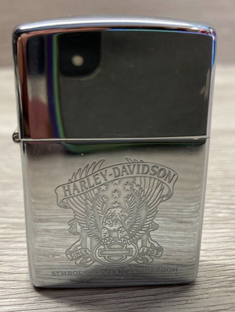 HARLEY DAVIDSON MIRRORED HIGH POLISH ZIPPO LIGHTER