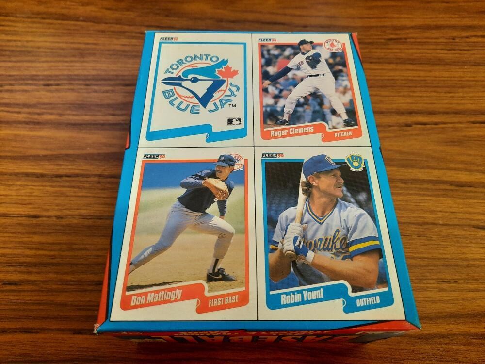 1990 Fleer Baseball Wax Box (36 Packs)
