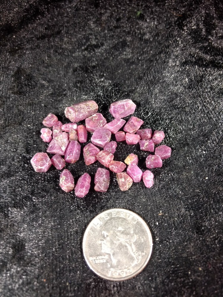 Ruby Crystals Madagascar 80 ct