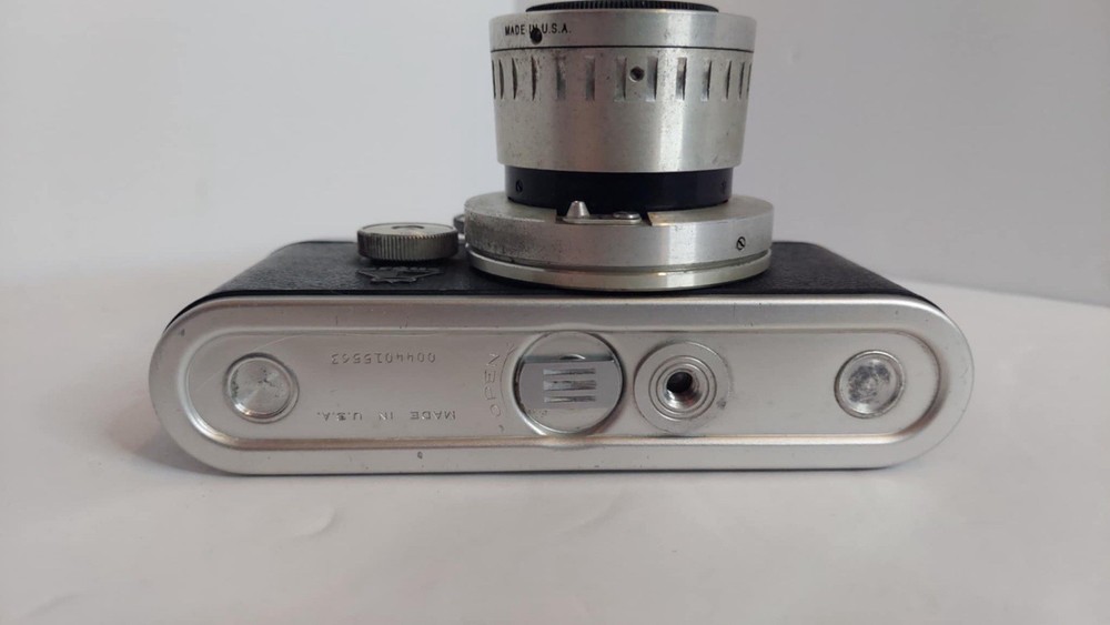 Argus C 44 35mm Camera In Original Leather Case UNTESTED