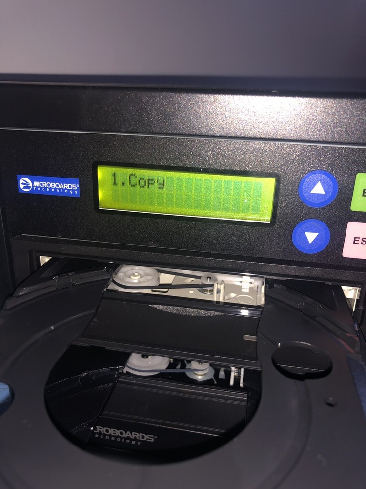 MICROBOARDS QD-DVD Quic (18X/48X) 1 to 1 Duplicator