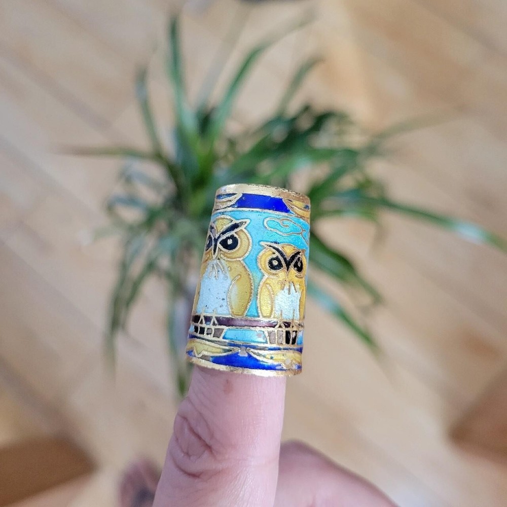 Vintage Cloisonne Owl Thimble