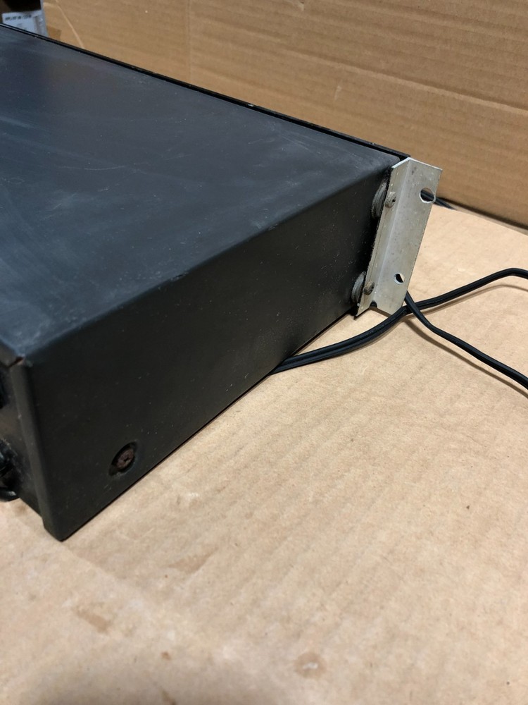 BSR EQ-3000 10 Band Graphic Equalizer and Spectrum Analyzer *AS IS -UNTESTED