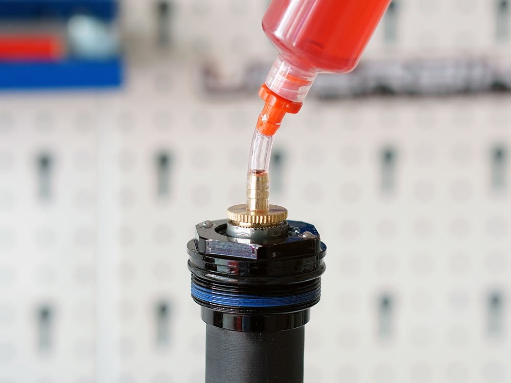 RockShox Bleed Fitting, Charger Damper Black