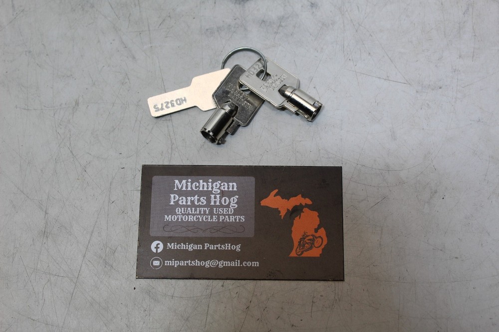 Harley OEM New 2 Key Set Key Cut Code 3152