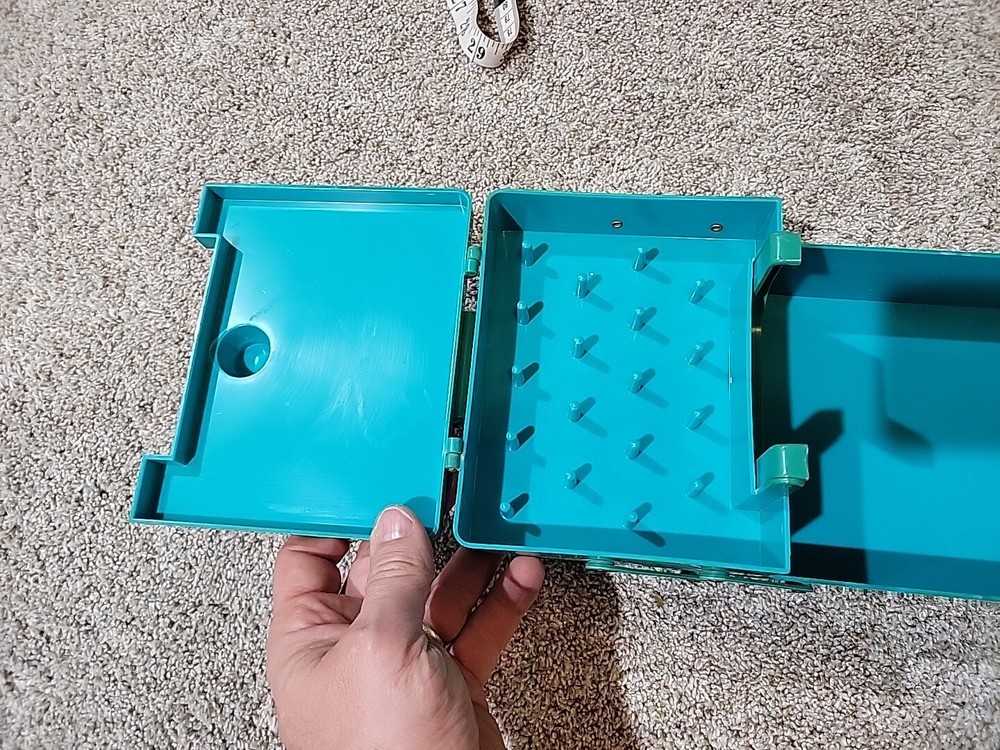 TRAUM Vintage USA Made Plastic Fold Open Storage Container Multi Compartments