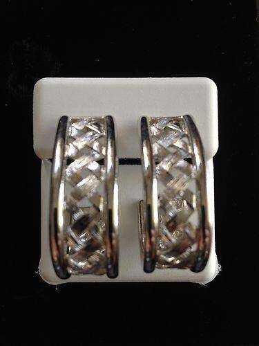 Vintage TRIFARI Large Stud Earrings