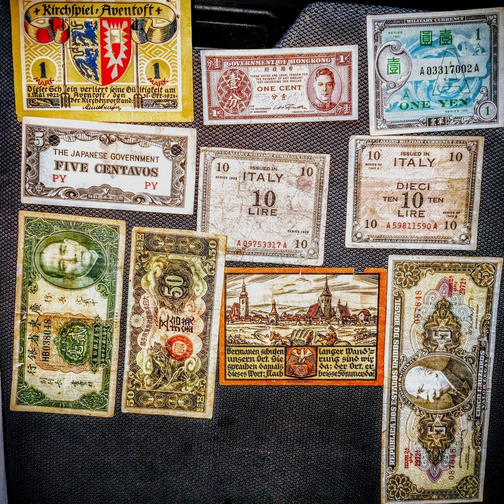 Very old unique currencies. 27 piece set!