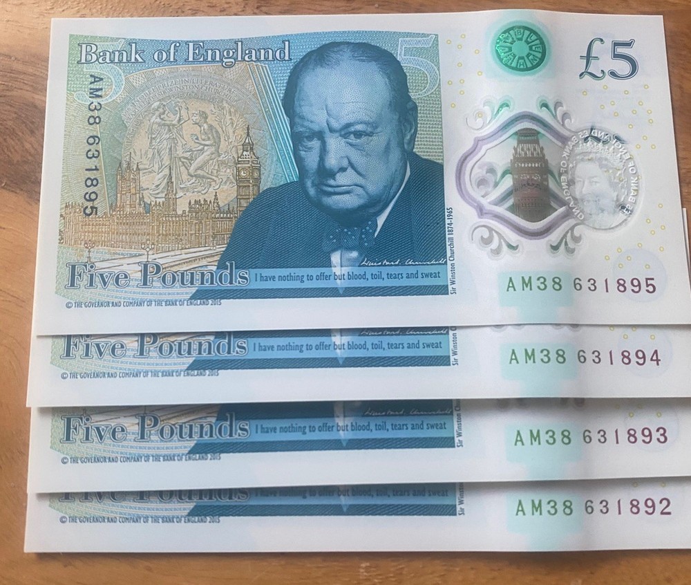 4 x £5 notes Consecutive Numbered Uncirculated MINT AM38 low no’s