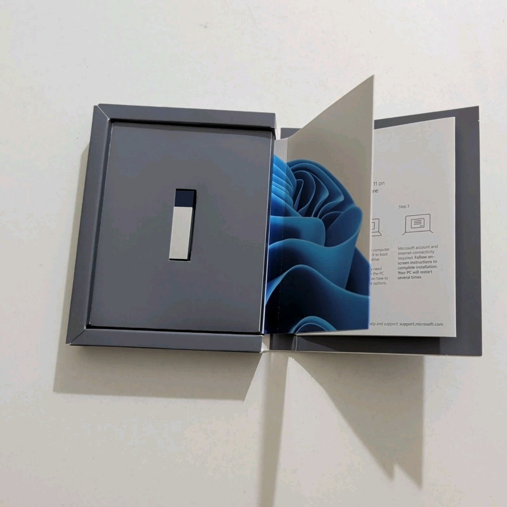 Microsoft HAJ-00108 Windows 11 64-bit Operating System