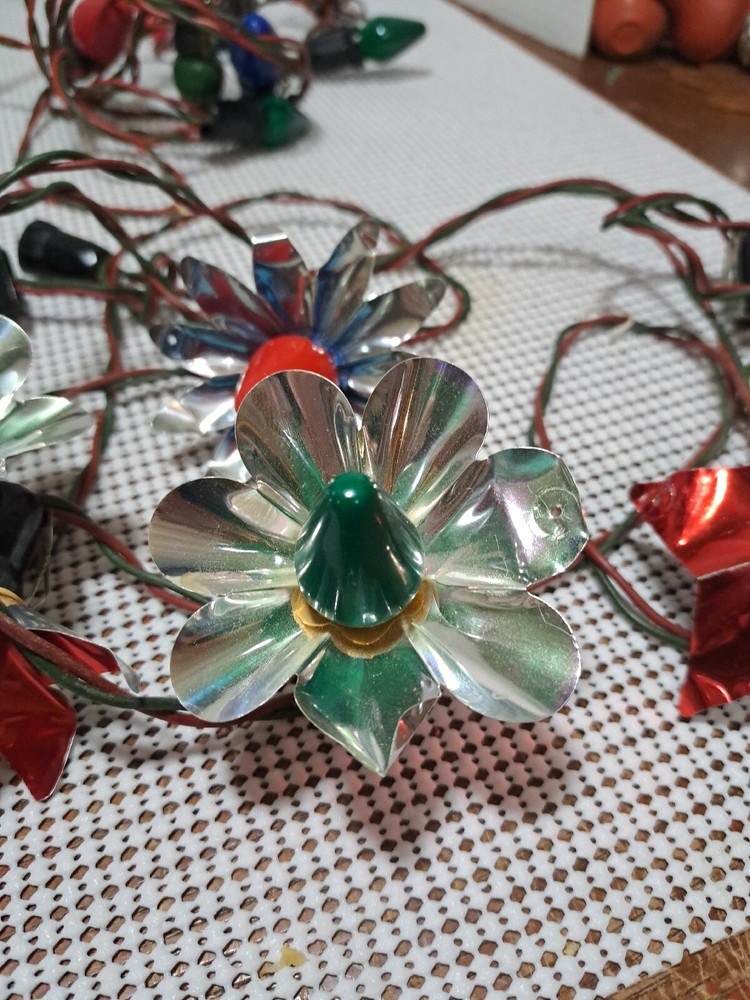 Gilbert Vintage C7 Christmas Light Strings 3 Sets 7 Sockets Per String, 11' 4"