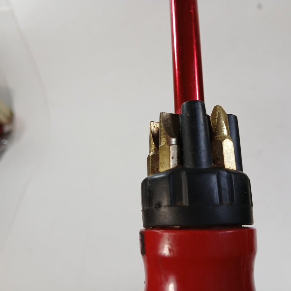 Fitzgeralds Casino Magnetic Multi-Bit Screwdriver