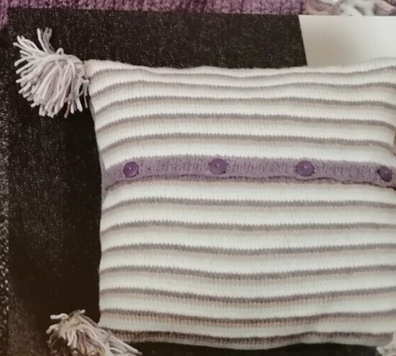CAMPERVAN BLANKET & CUSHION, 8ply - WENDY Knitting Pattern 5739