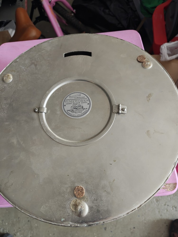 Timeworks Clock,,Not sure on Clock Face"Quartz Runs Well!