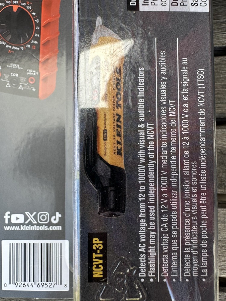 (LOT OF 2) Klein Tools Electrical Test Kits