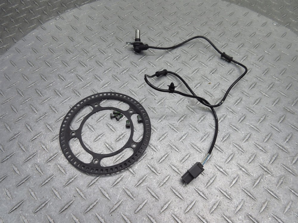 2014 14-15 Honda VFR800 Interceptor Front ABS Brake Disc Ring Rotor Speed Sensor