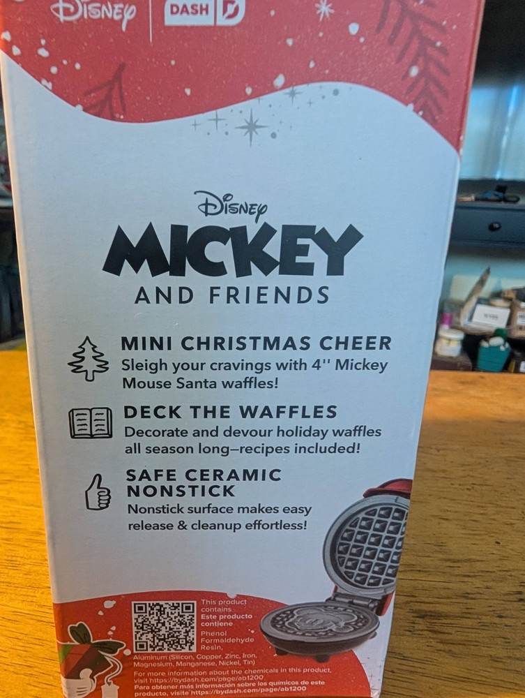 Disney Mini Waffle Maker NIB 4" Cooking Surface