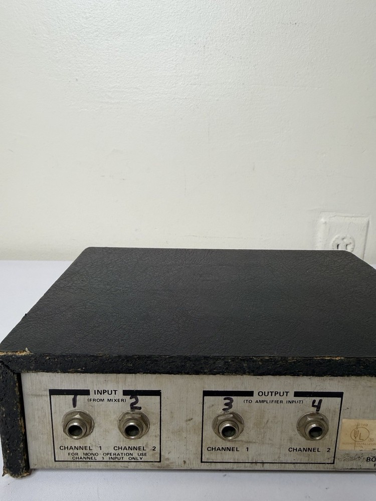 Bose Model 800 Active Equalizer Vintage Preamp Powers On As-Is