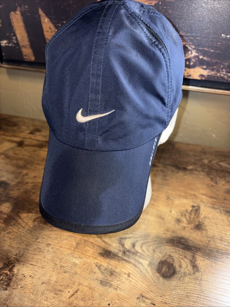 Nike Dri- Fit Featherlight Runners Hat Excellent Shape Adjustable Strap