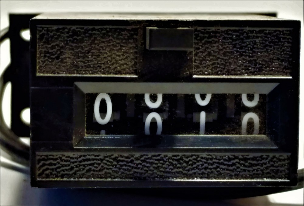 Durant 4-Y-41313-402-MEQU Four Digit CounterQU