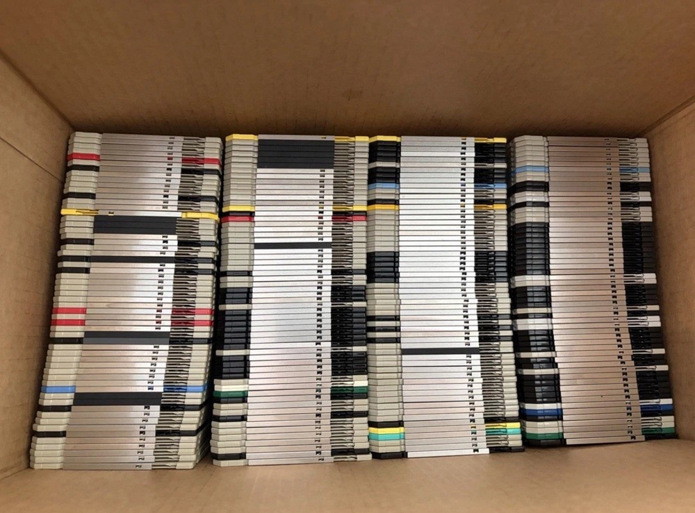 Huge Floppy Computer Disk 3.5" Lot of 150+ Mixed Blank Software Games Etc