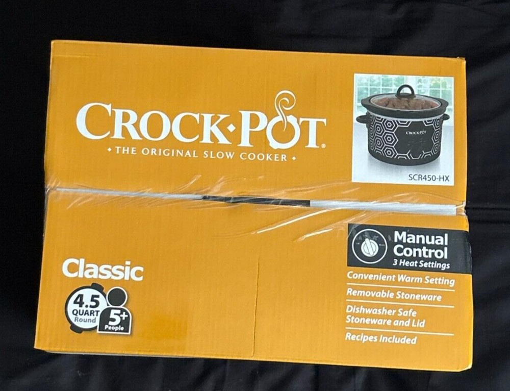 Classic Crock Pot Rare Black & White Hex Pattern 4.5QT.