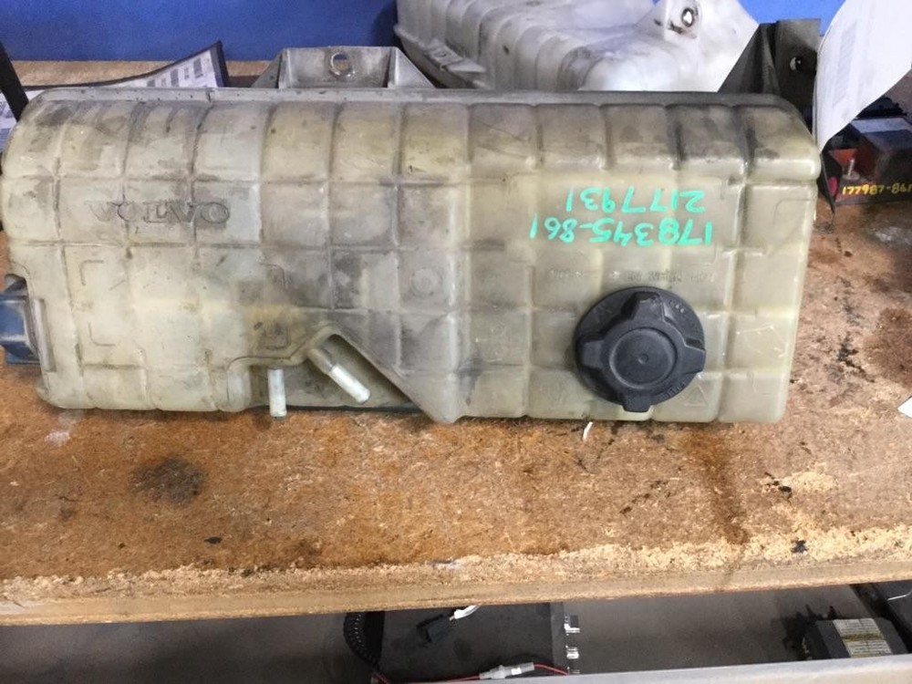 For 2007 VOLVO VNM RADIATOR OVERFLOW TANK ,  GA