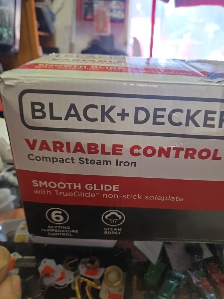 Black + Decker Variable Control Compact Steam Iron White Blue Smooth Glide