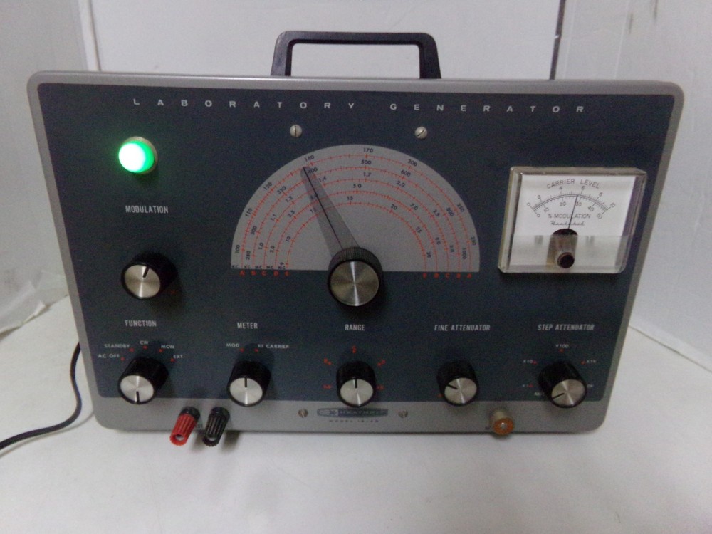 Vintage HEATHKIT Laboratory Generator Model IG-42