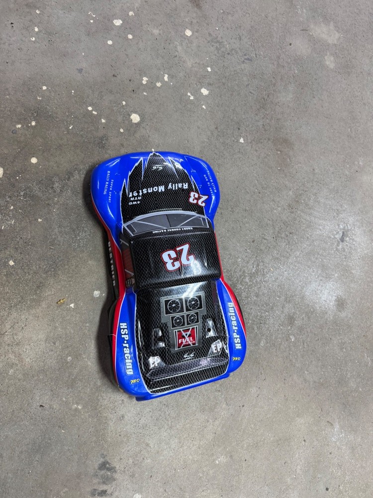 Nitro rc car the car does not run because the engine needs a head also needs a r