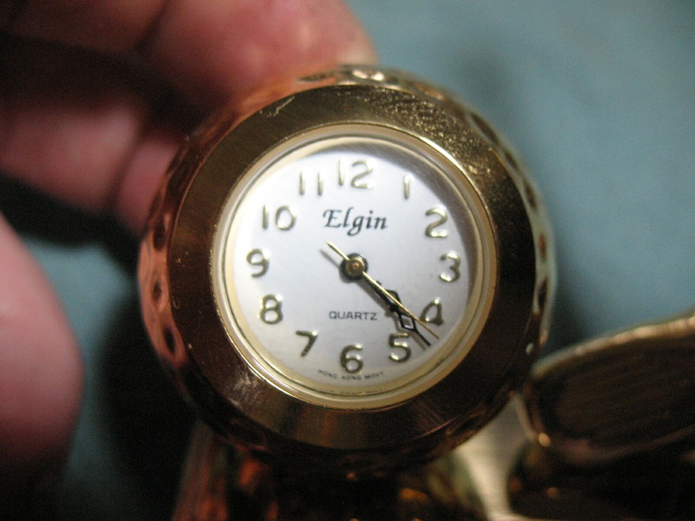 elgin golf mini clock