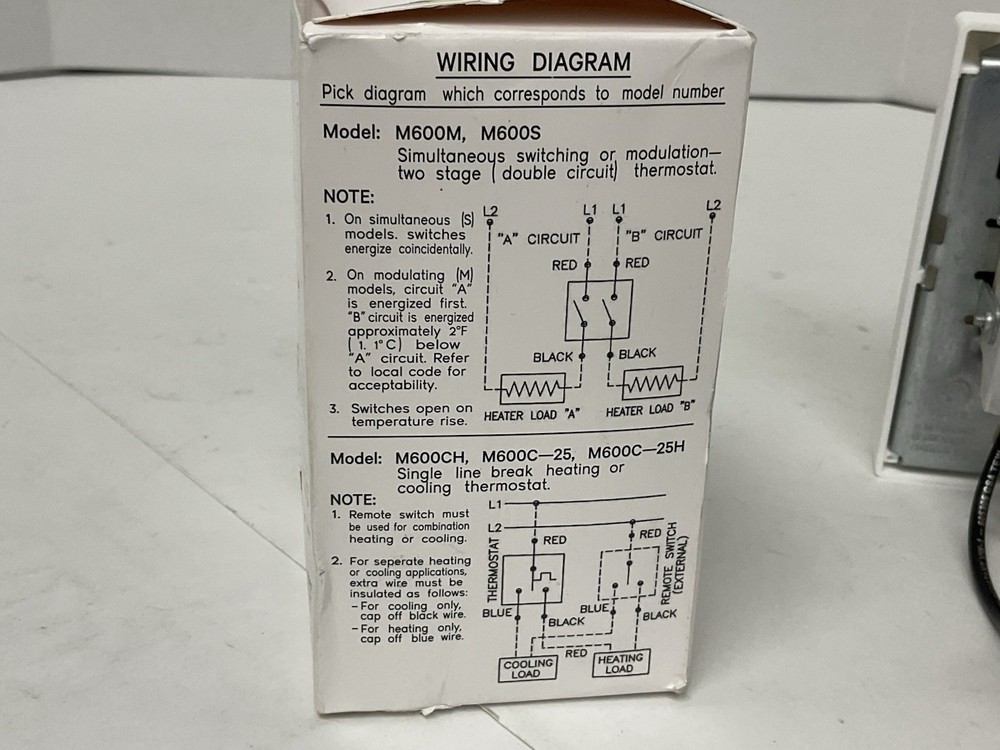 M602W Double Pole White Stat