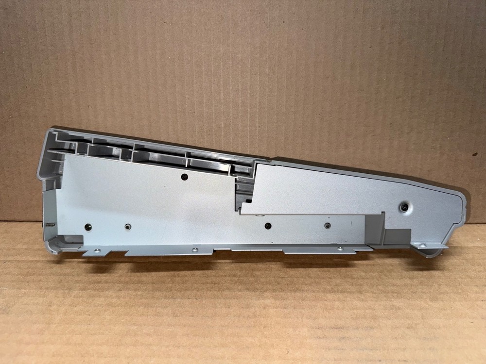 KORG TRINITY PRO RIGHT SIDE END CAP