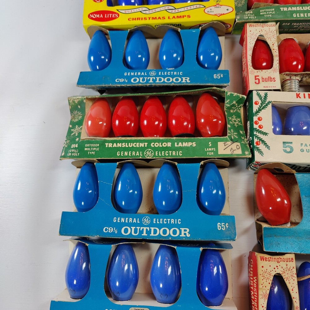 Vtg Lot 100 C-9 1/2 Replacement Light Bulbs Multi Color Untested