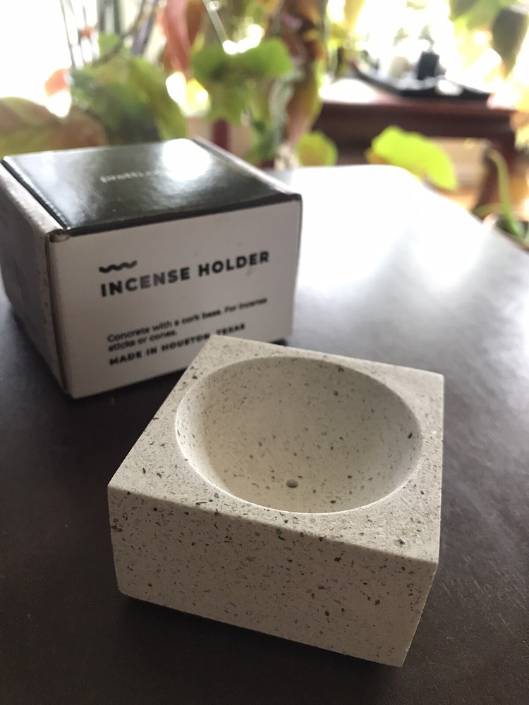 Pretti.Cool Square Incense Holder WHITE