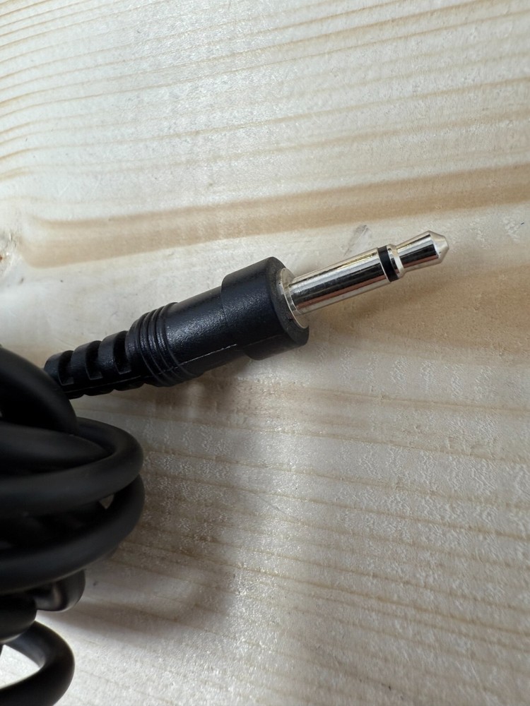 Sony F-V5 OMUNI-Directional IMP3000 Dynamic Microphone Tested