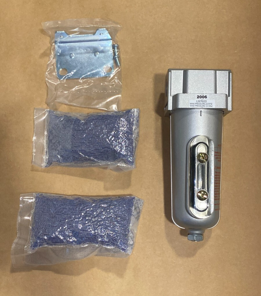 LM764 1/2" Desiccant Dryer