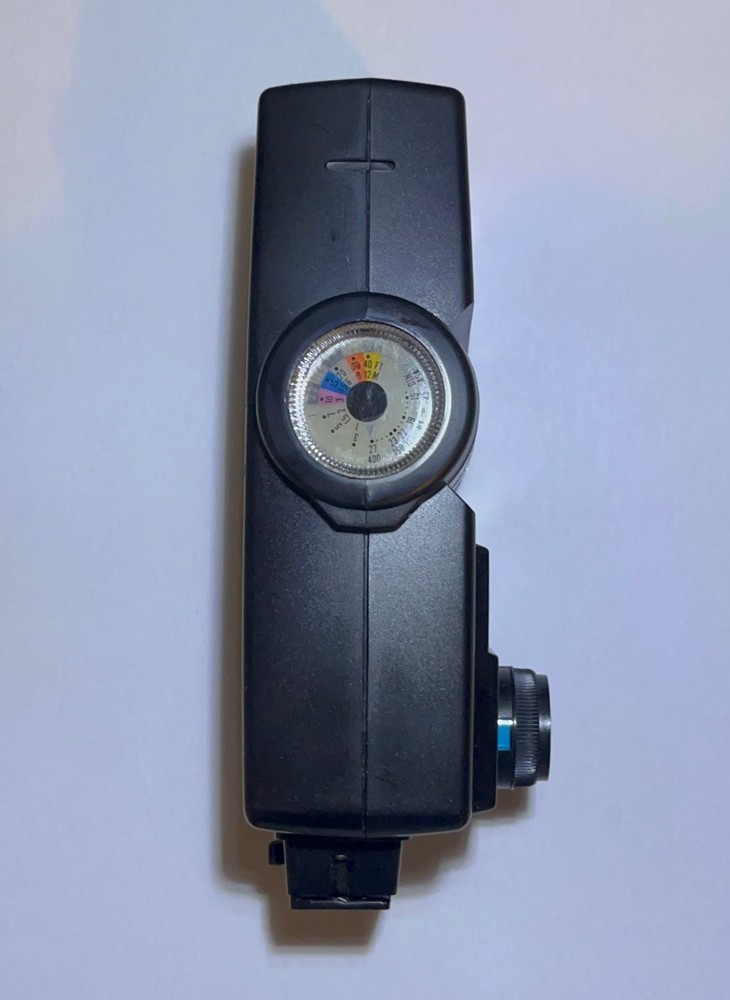 Vivitar Auto Thyristor 283 Flash, PLUS wire connector, Tested Works