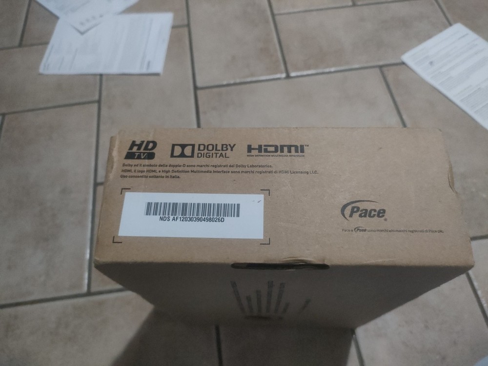 Sky HD decoder Mod. DZS3001NS in Original Box Working