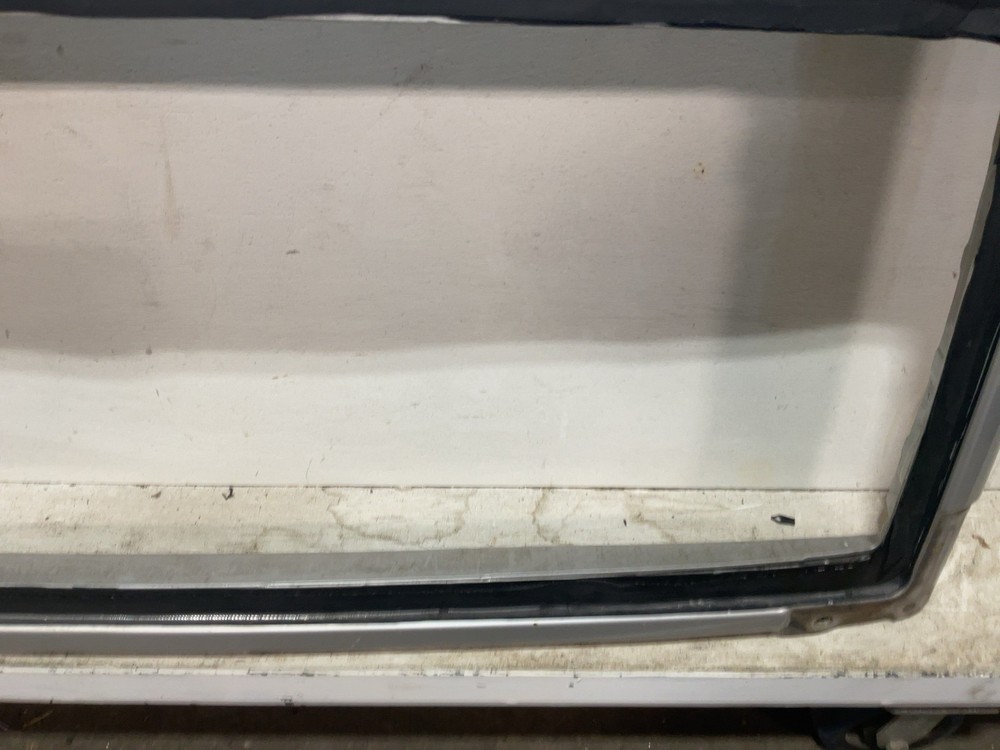 Used Windshield Frame fits: 2010 Jeep Wrangler Grade A