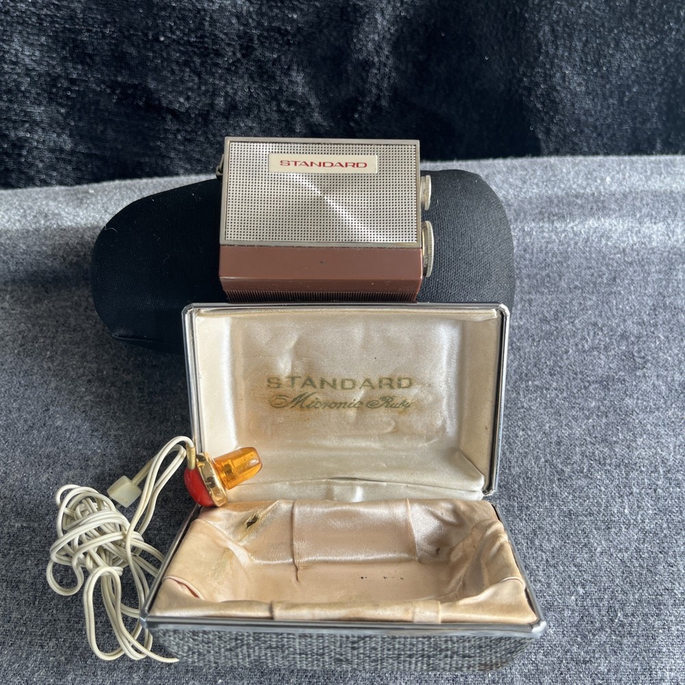 Vtg STANDARD Micronic Ruby SR-H436 Micro TRANSISTOR Radio Untested In Case
