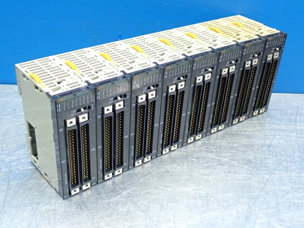 OMRON CJ-SERIES INPUT UNIT, 8PCS CJ1W-ID261