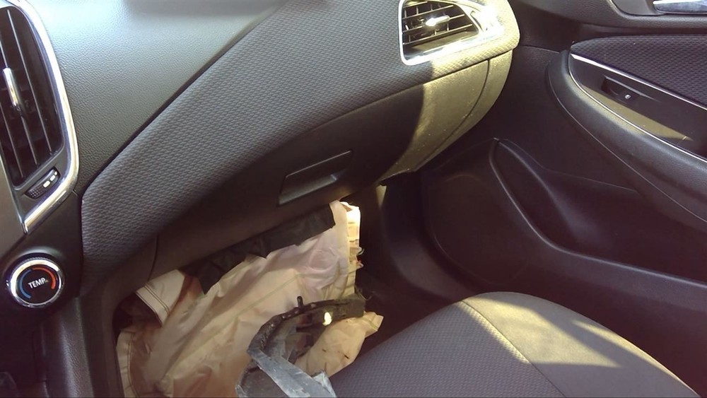 CRUZE 2018 Transmission Shift 1180632