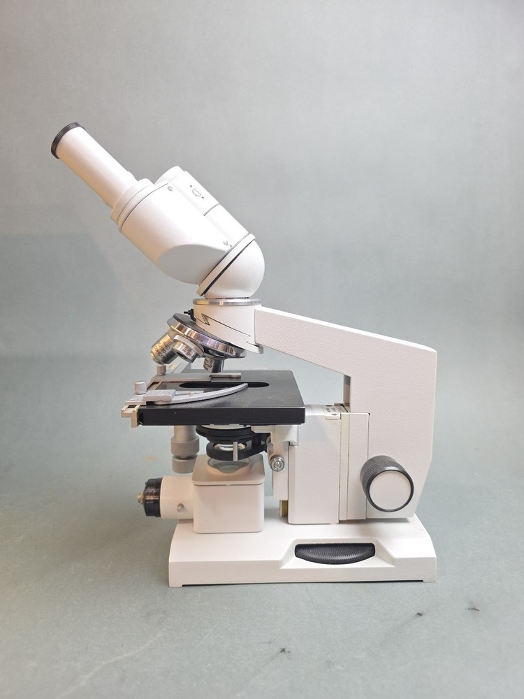 Comcon Binocular Microscope N960236 In Wooden Case 4 Objectives