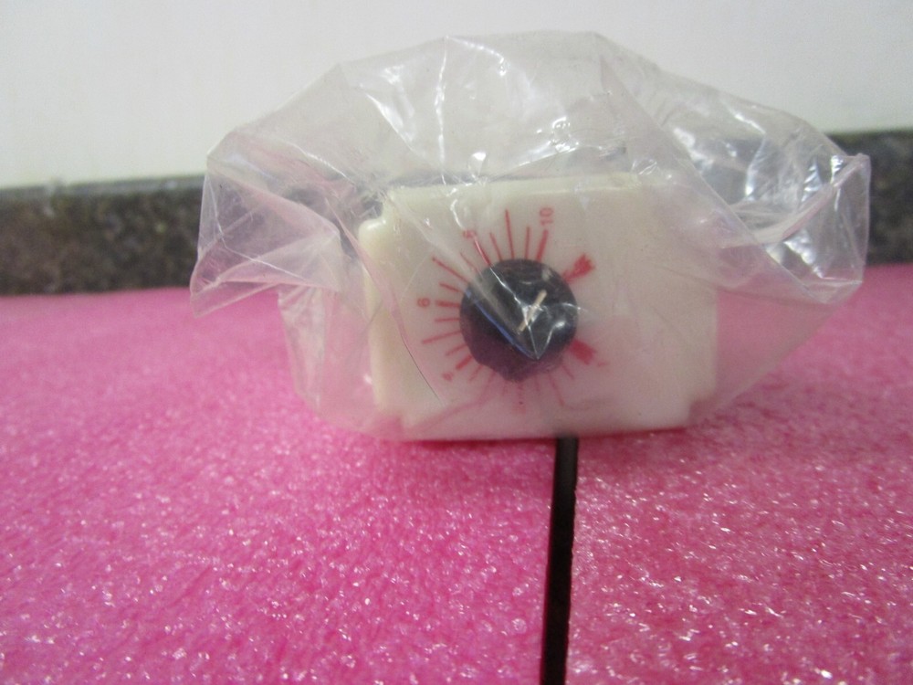 Dayton 6X603F Solid State Time Delay Relay 0.1-10 Sec. Off Delay