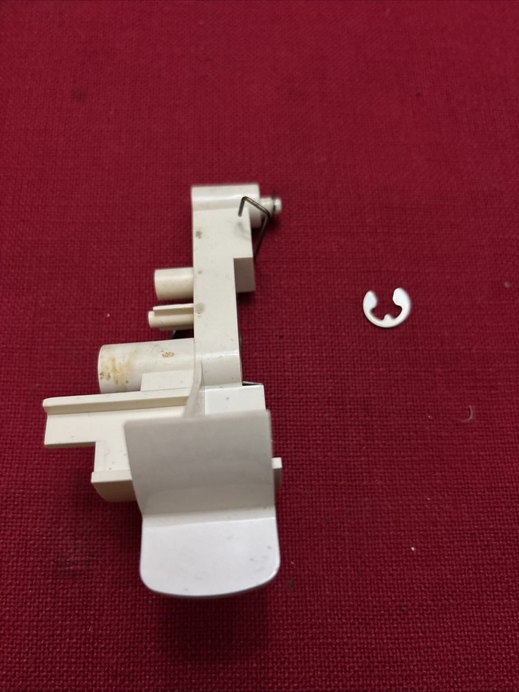 KENMORE 385.12014590 SEWING MACHINE Reverse Lever replacement part