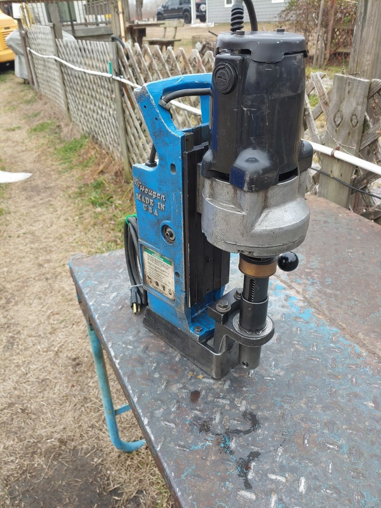 Hougen HMD914 Magnetic Drill Press. USA.
