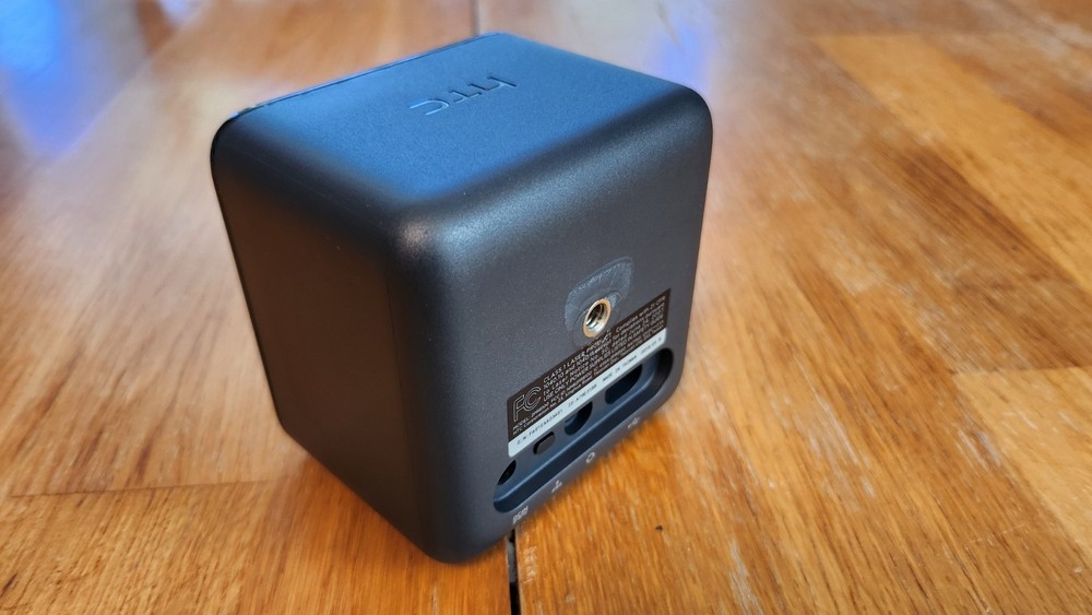 HTC Vive Base Station, Black - 2PR8100 - READ DESCRIPTION