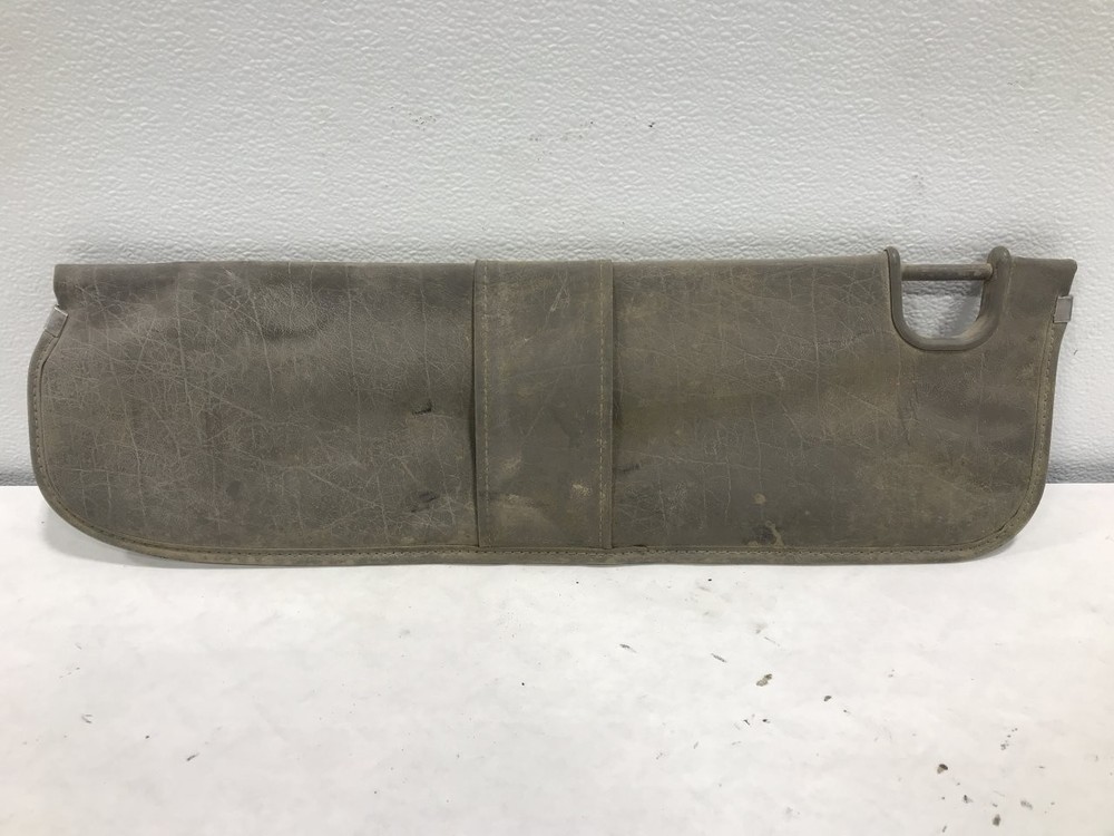 Peterbilt 367 Right/Passenger Interior Sun Visor - Used